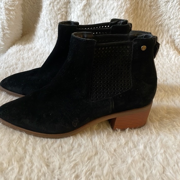 Cole haan Val perforated leather suede chelsea boots 7.5 - Picture 6 of 12